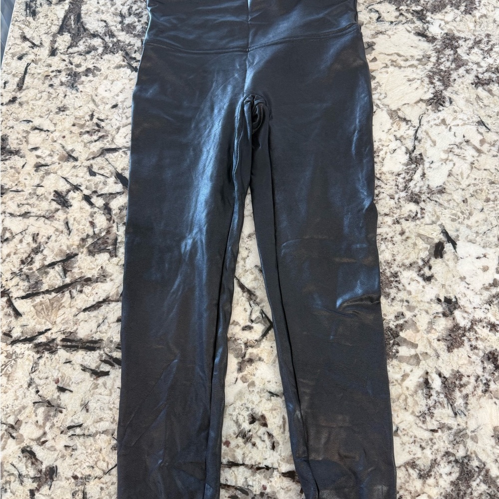 Spanx Black Shiny Leggings - L